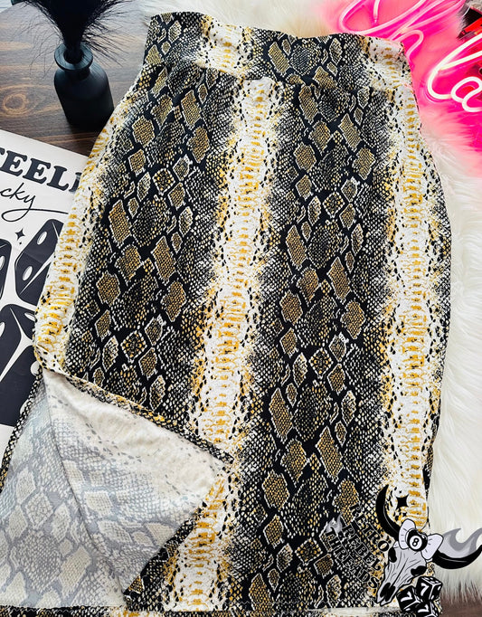 Ready to Ship ~ XL Womens Pencil Slit Skirt